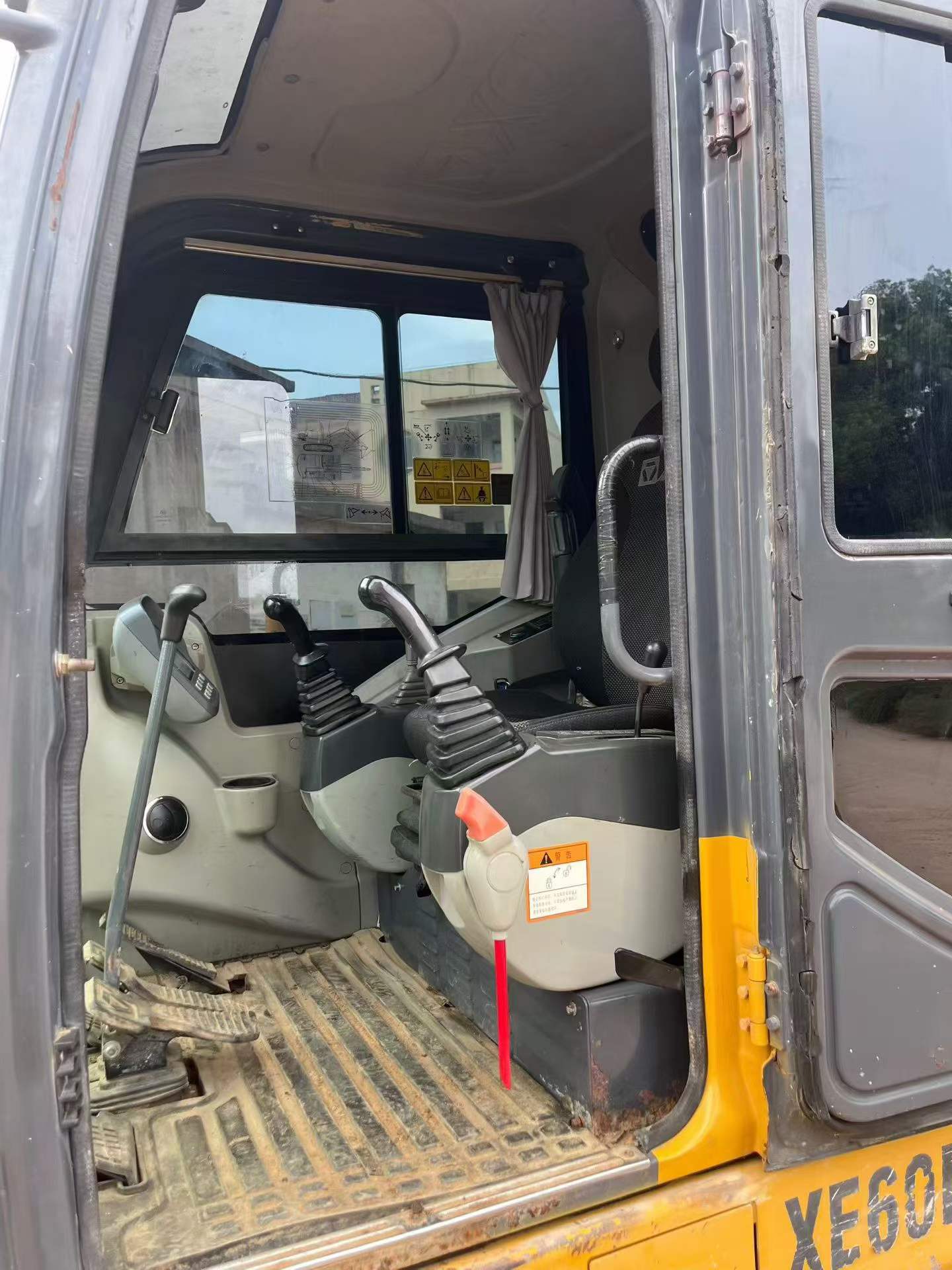Buy XCMG XE60 Used Excavator / 7 Buy XCMG XE60 Used Excavator / 7