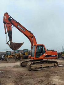 Buy Doosan DH225-7 Used Excavator / 3 Buy Doosan DH225-7 Used Excavator / 3
