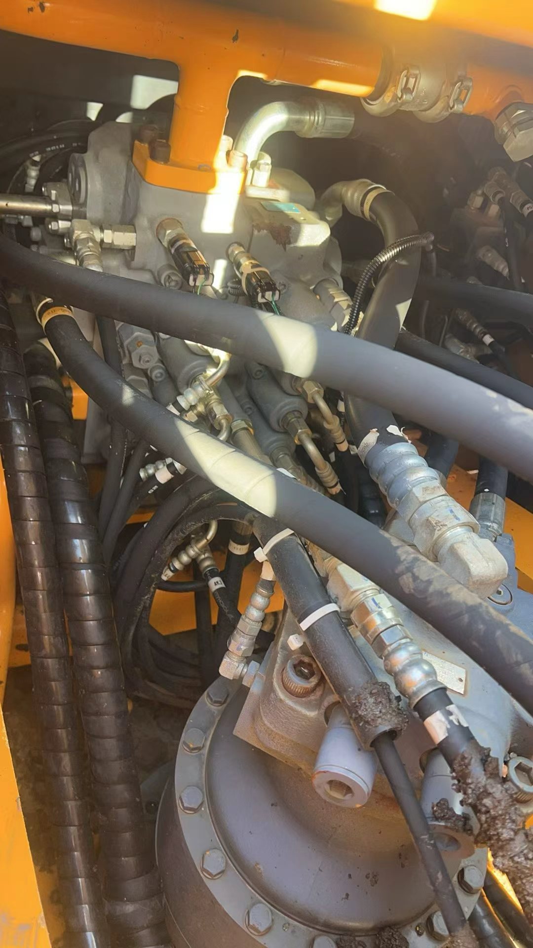 Buy Kato Used Excavator / 5 Buy Kato Used Excavator / 5