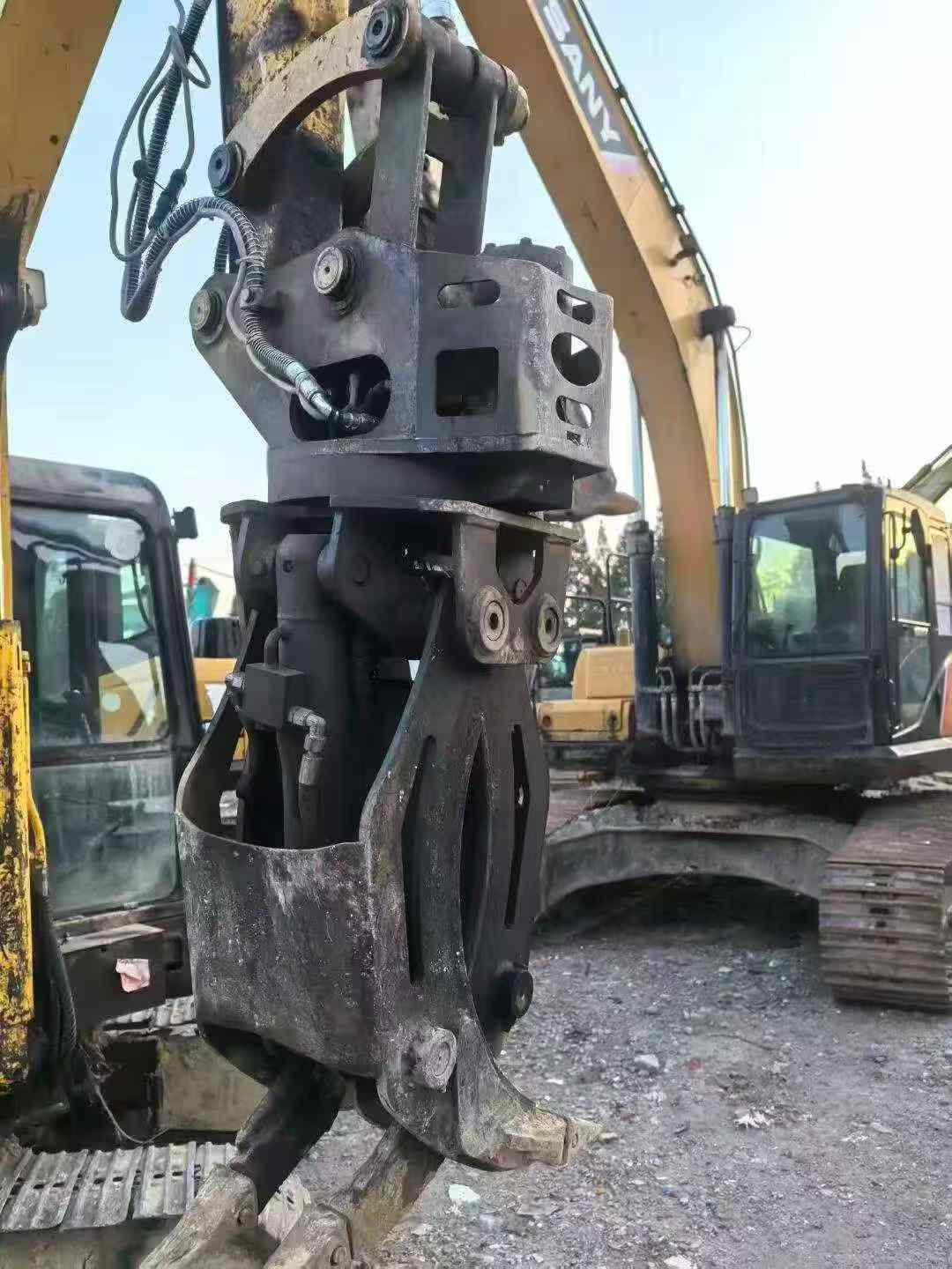 Buy Hyundai HX60 Used Excavator / 5 Buy Hyundai HX60 Used Excavator / 5