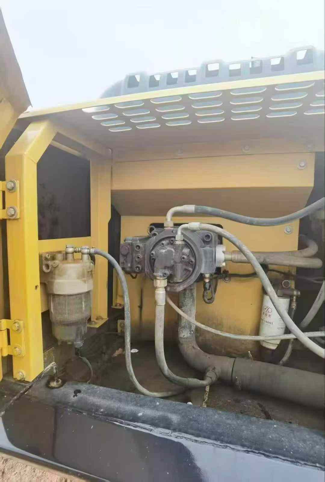 Buy Sany SY200C Used Excavator / 5