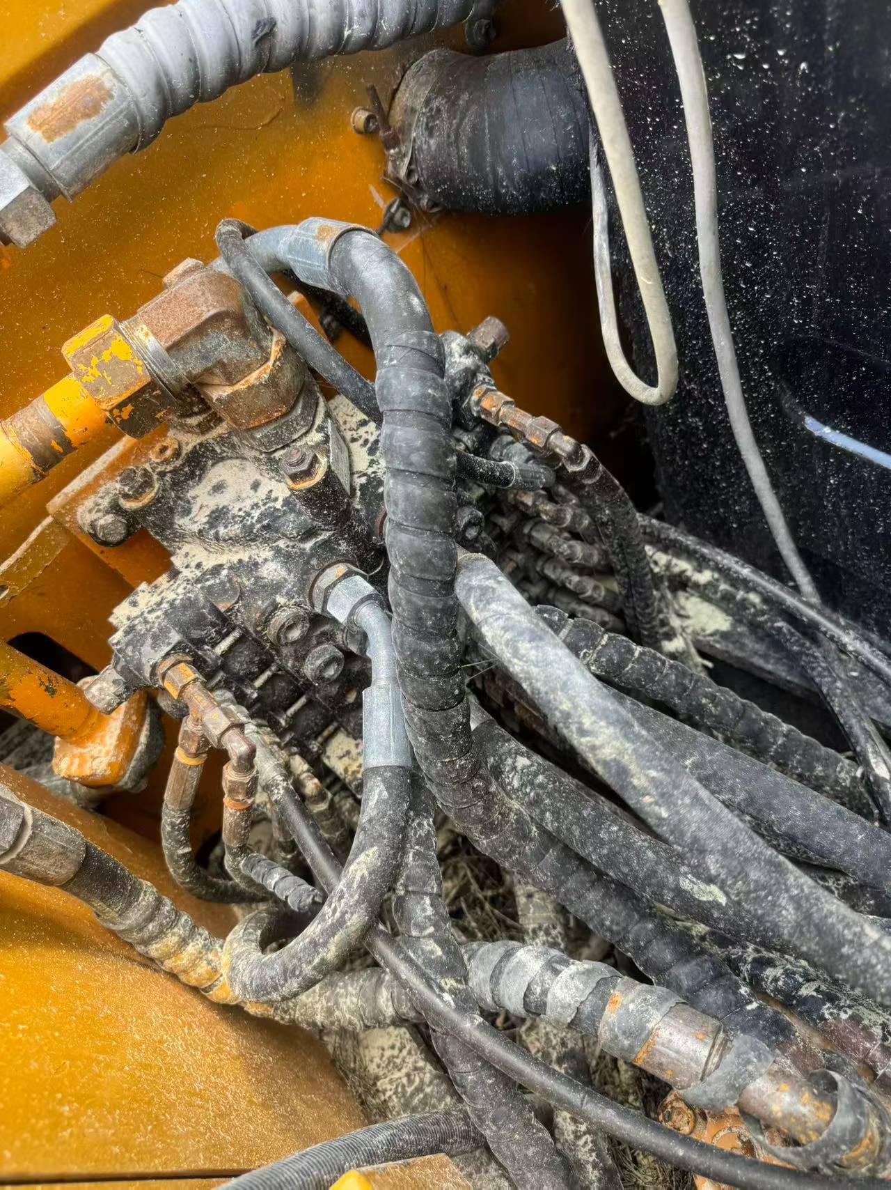 Buy Sany SY75C-8 Used Excavator / 5