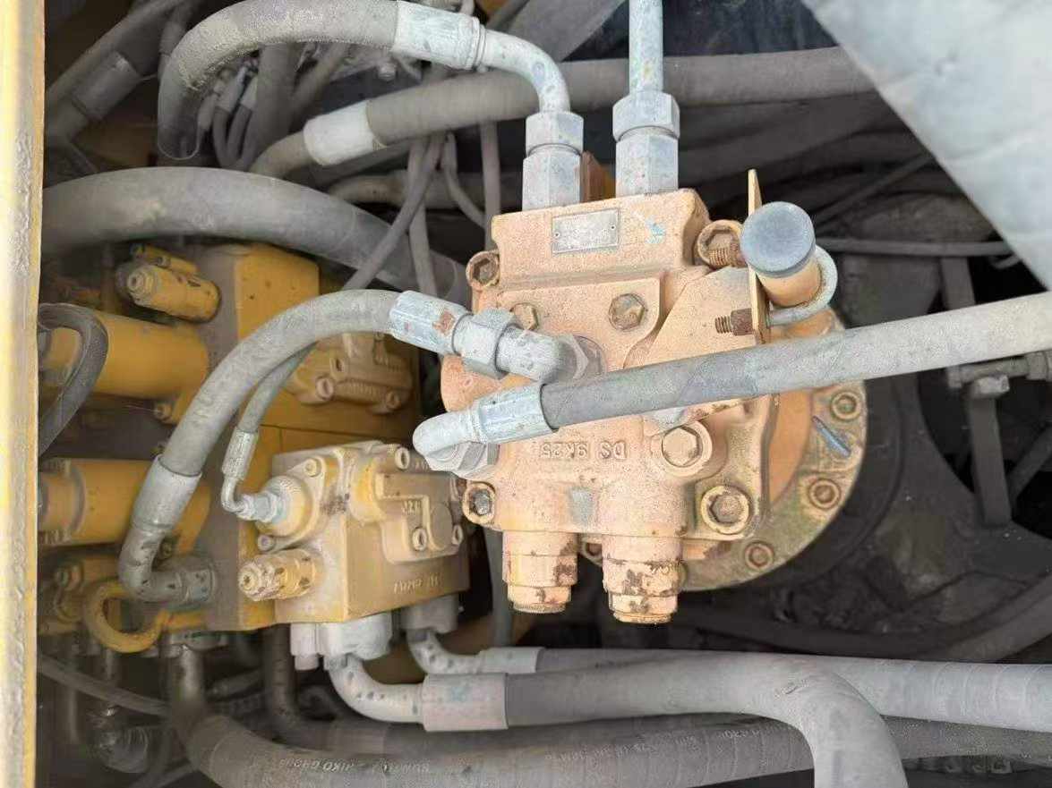 Buy Sany SY205C Used Excavator / 2