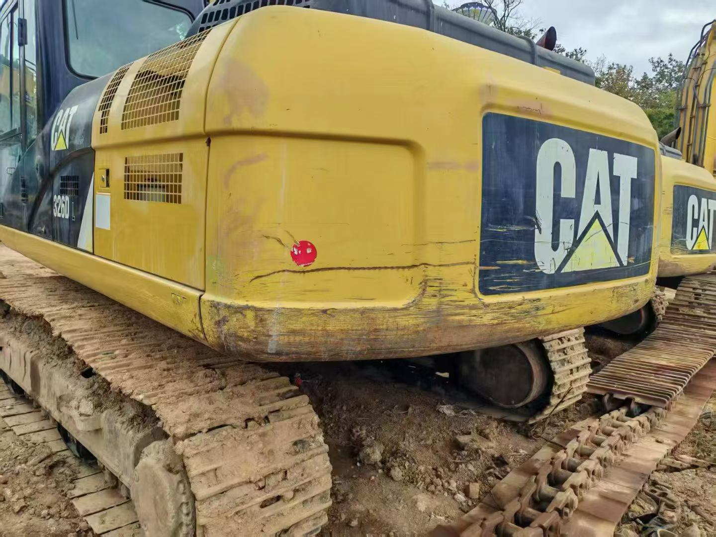 Buy Caterpillar 326DL Used Excavator / 2