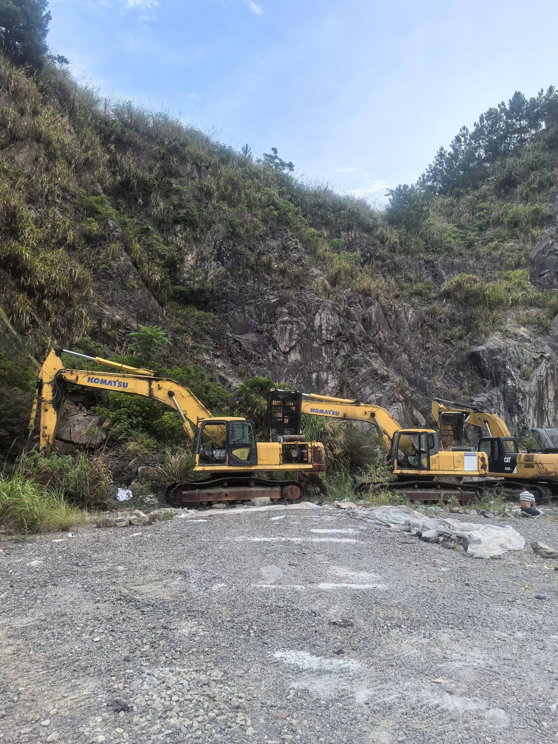 Buy Komatsu PC360-7 Used Excavator / 1