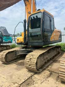Buy Hyundai R215-7 Used Excavator / 2 Buy Hyundai R215-7 Used Excavator / 2