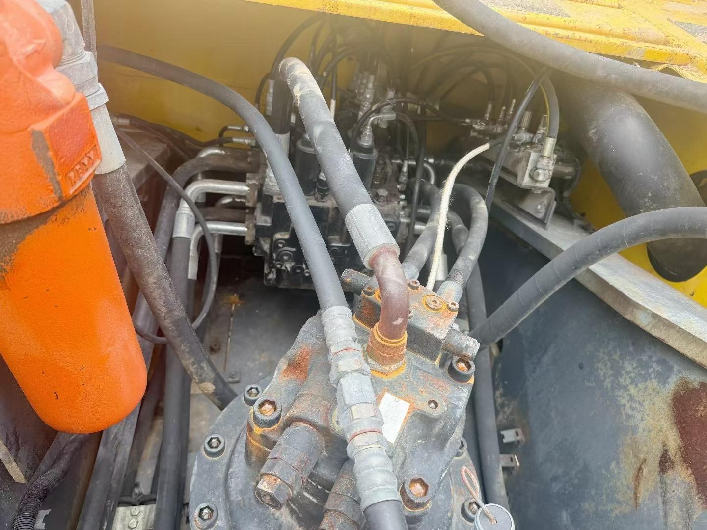 Buy Kobelco SK350-8 Used Excavator / 6