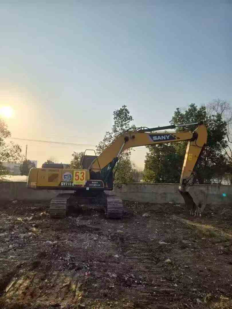 Buy Sany SY200C Used Excavator / 3