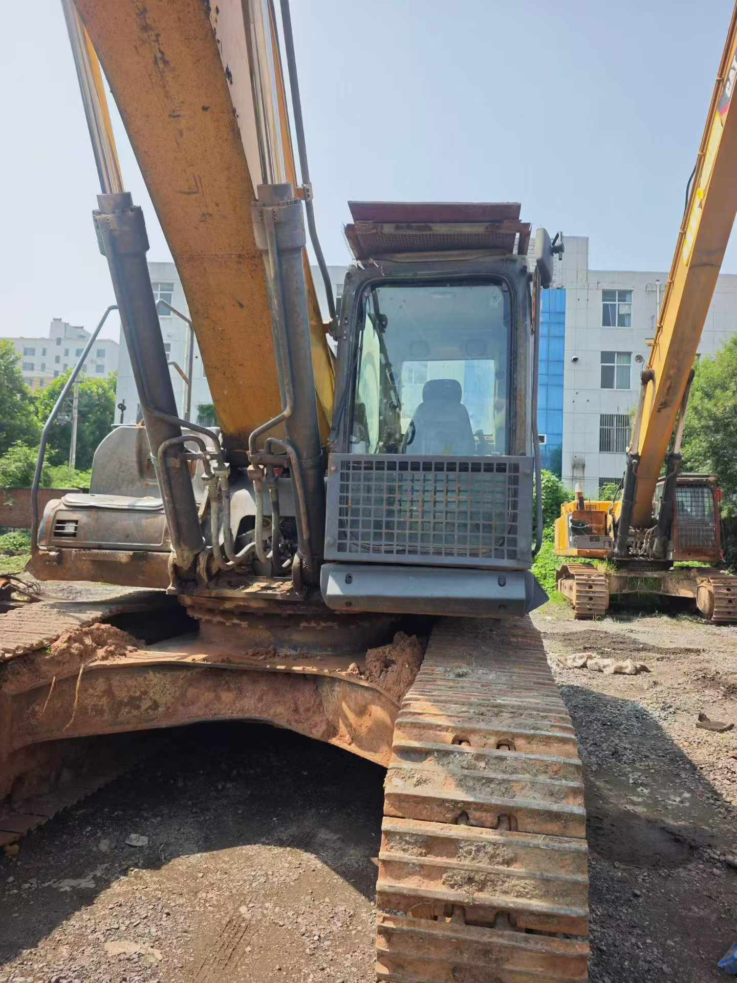 Buy XCMG XE370DK Used Excavator / 3
