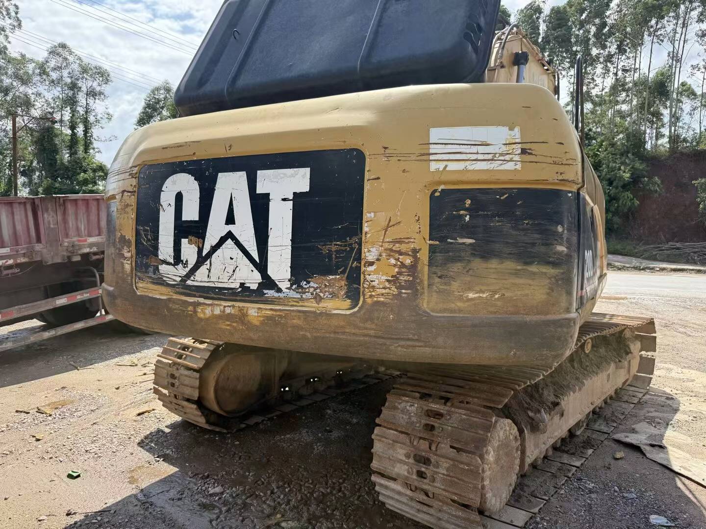 Buy Caterpillar 320D Used Excavator / 3