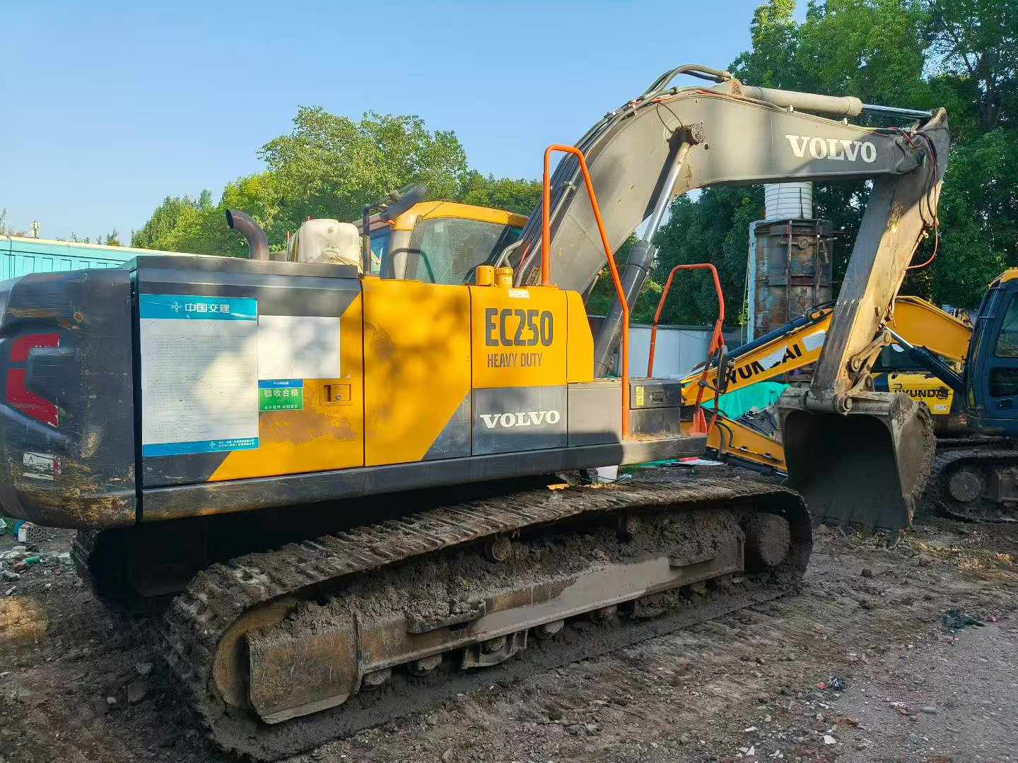Buy Volvo EC210B Used Excavator / 2