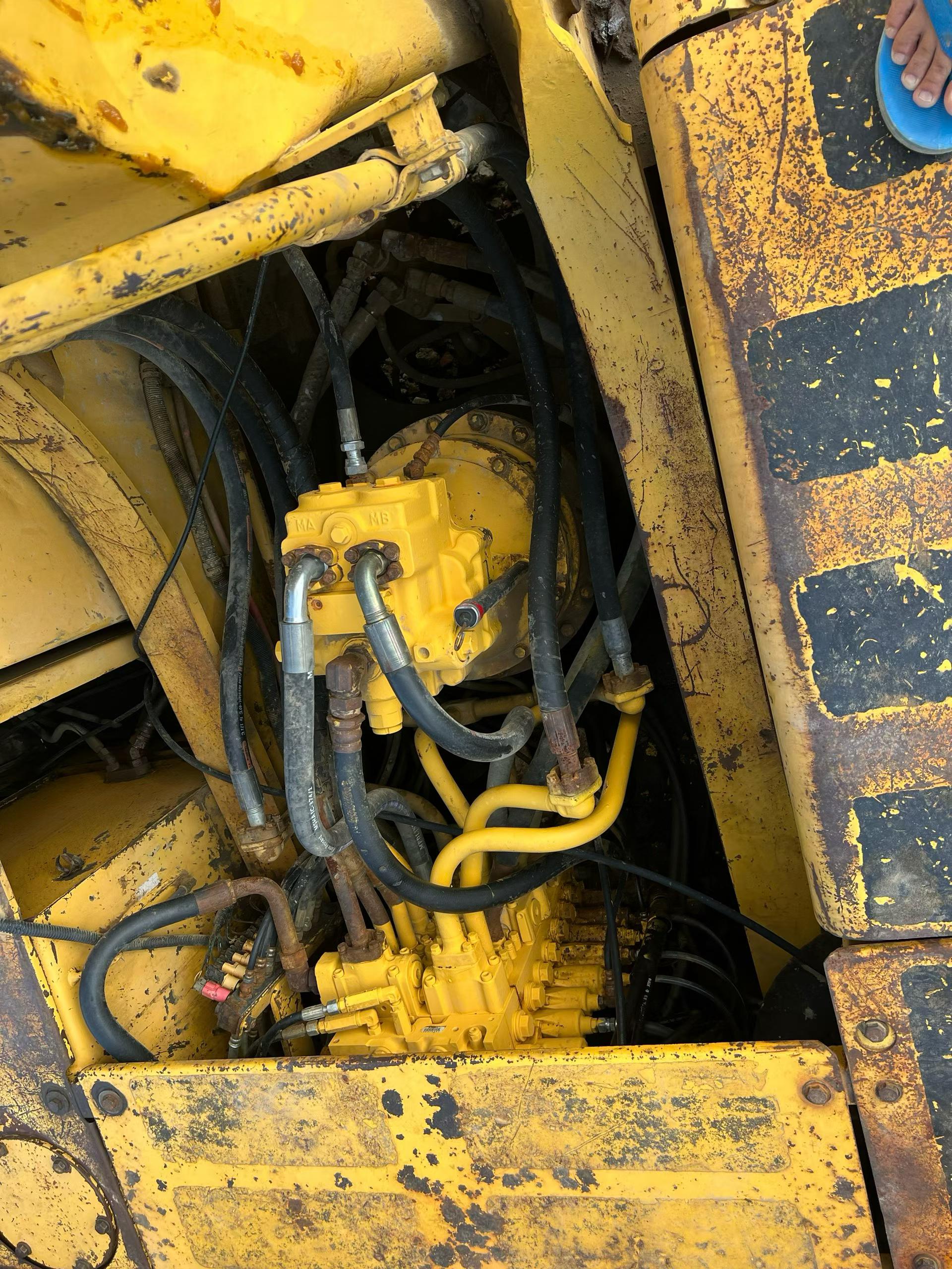 Buy Komatsu PC360-7 Used Excavator / 3 Buy Komatsu PC360-7 Used Excavator / 3