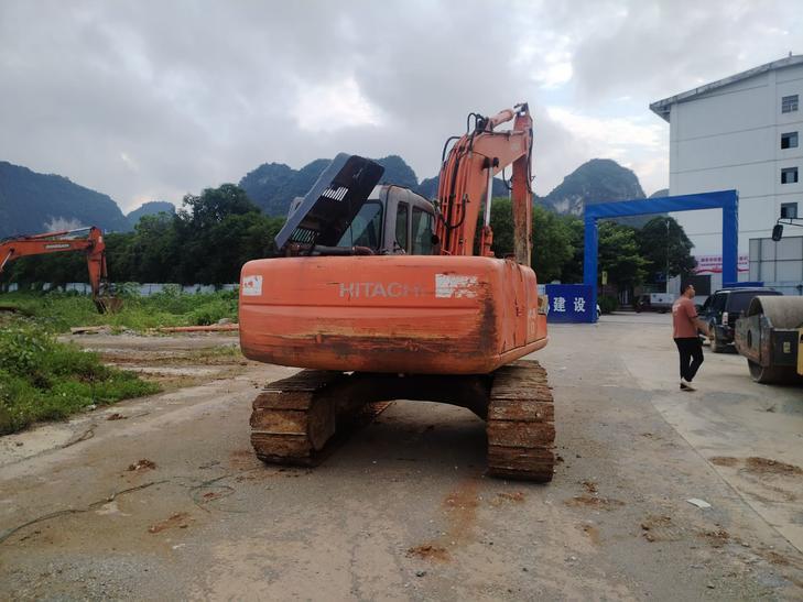 Buy Hitachi EX120 Used Excavator / 1