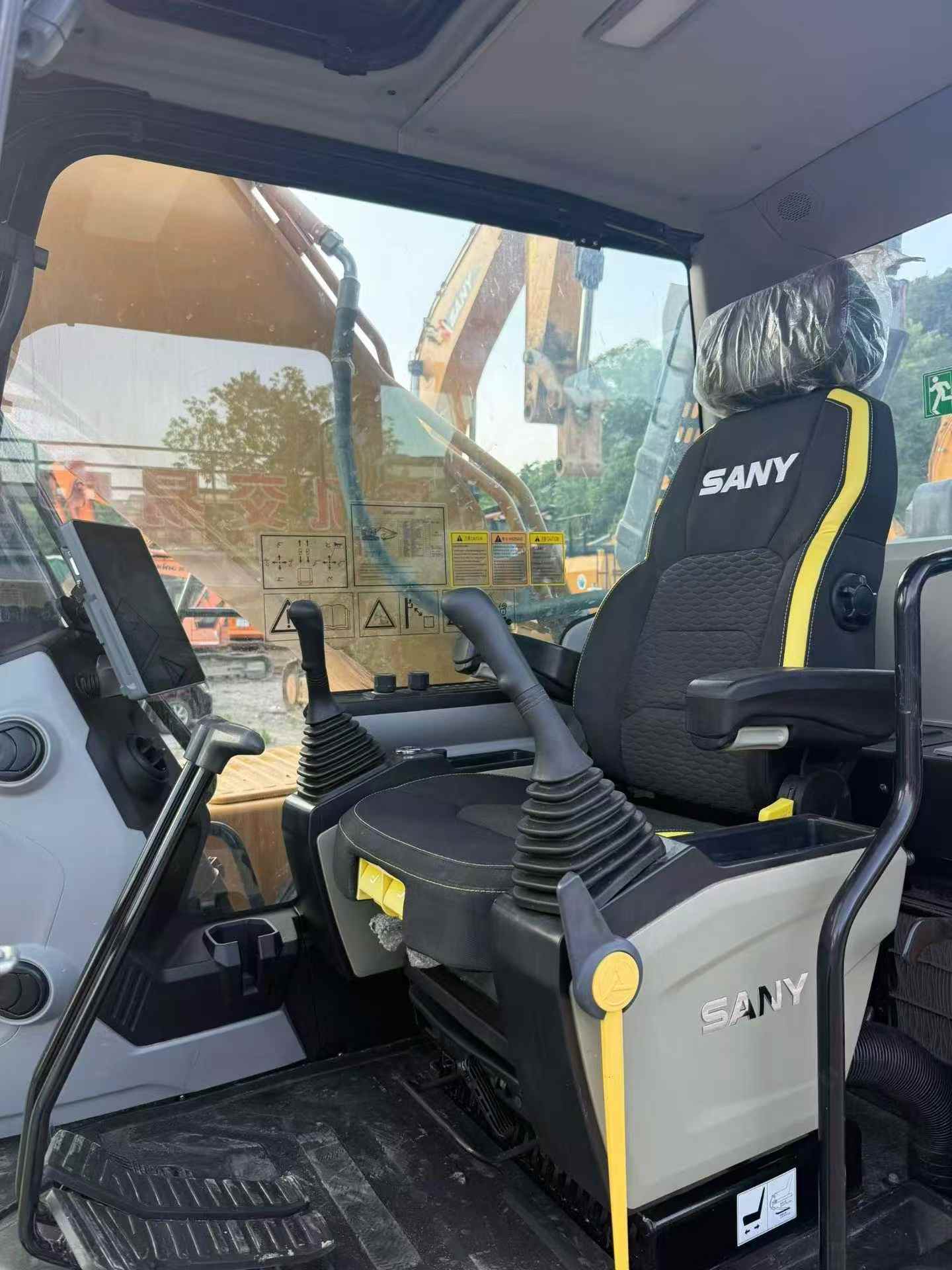 Buy Sany SY205H Used Excavator / 7