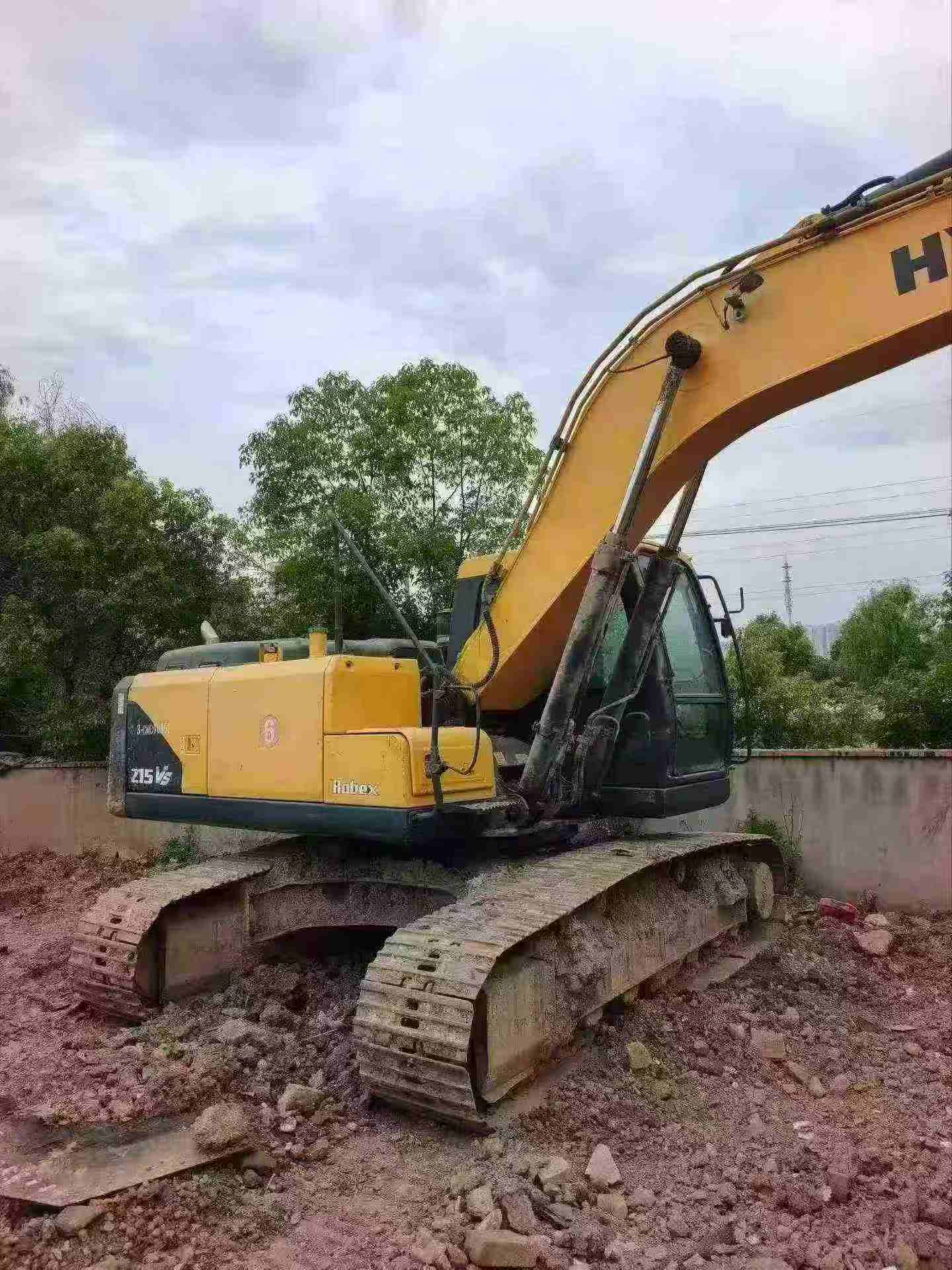 Buy Hyundai R215-7 Used Excavator / 9