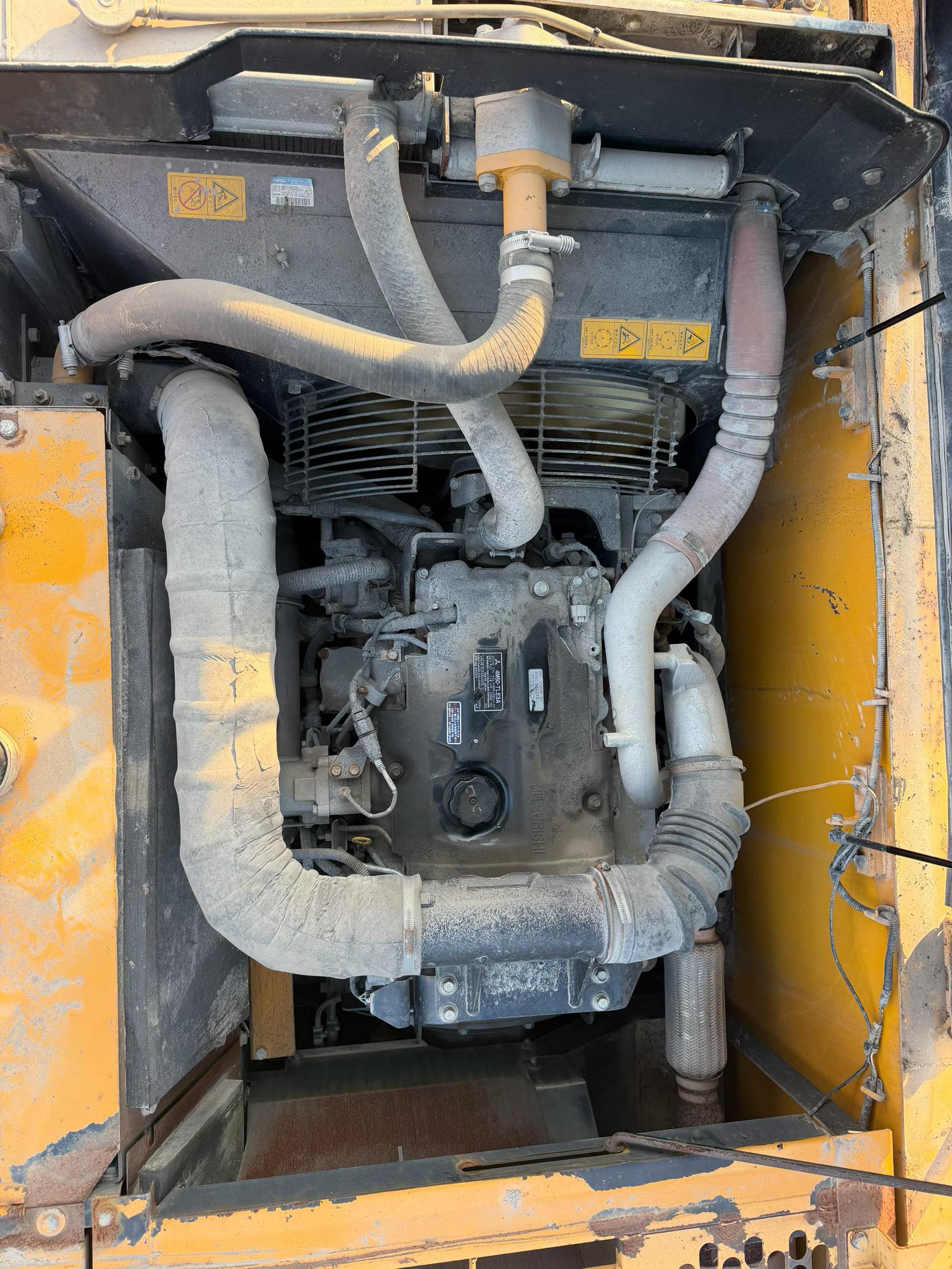 Buy Kato Used Excavator / 3