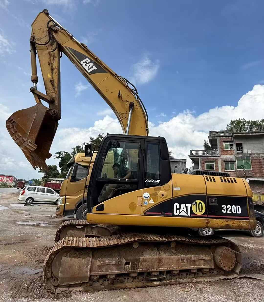 Buy Caterpillar 320D Used Excavator / 7