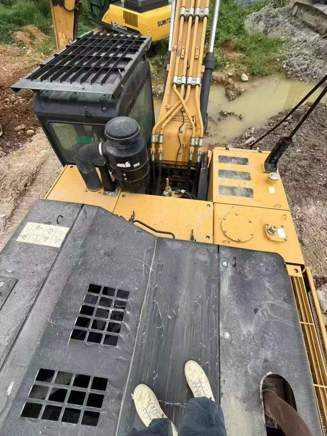 Buy Sany SY305C Used Excavator / 8 Buy Sany SY305C Used Excavator / 8