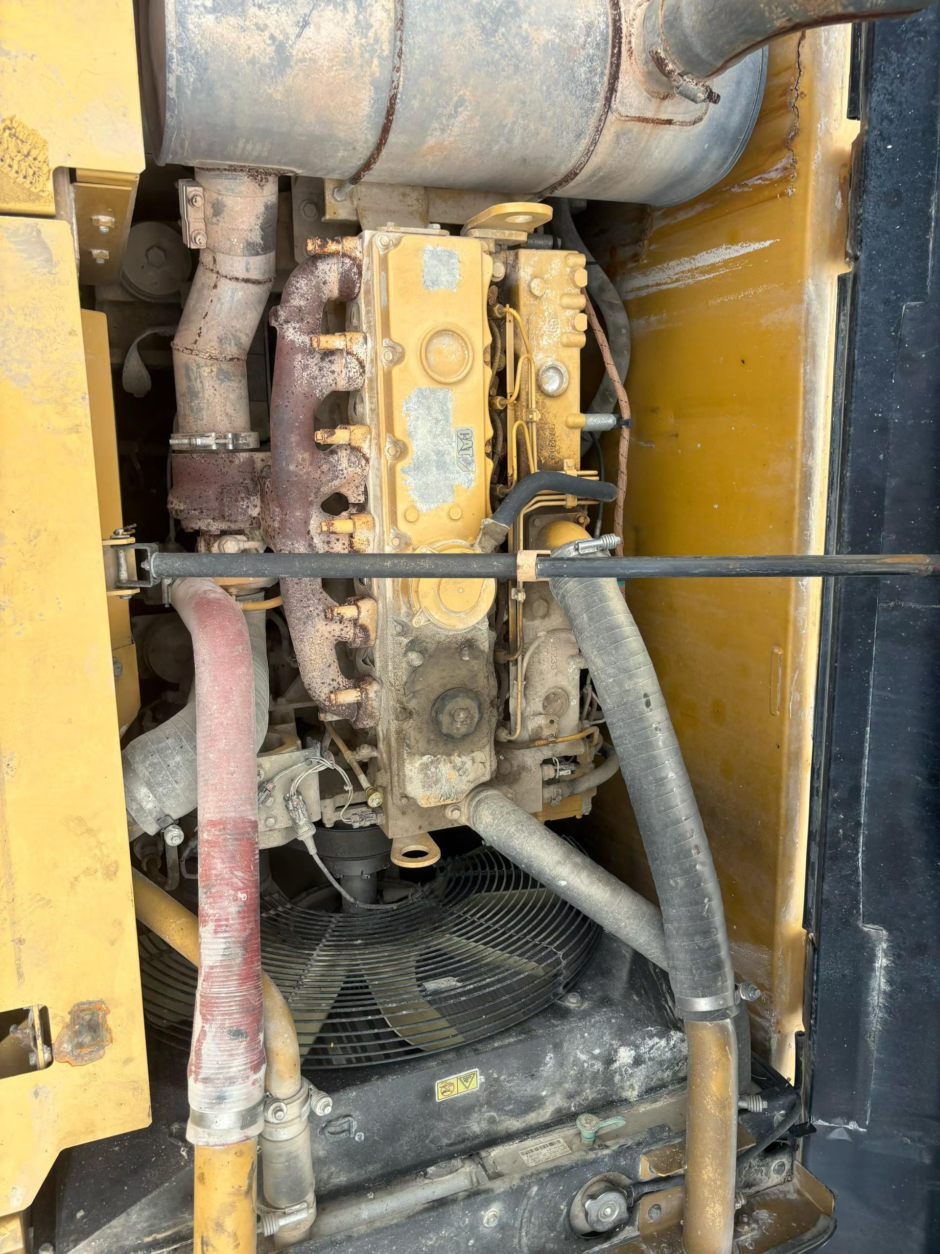 Buy Caterpillar 320D Used Excavator / 8