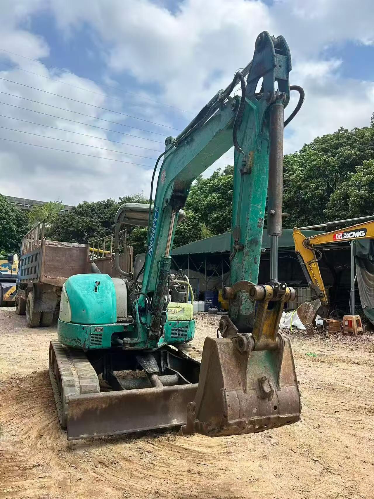 Buy Yanmar Vio40-3 Used Excavator / 5