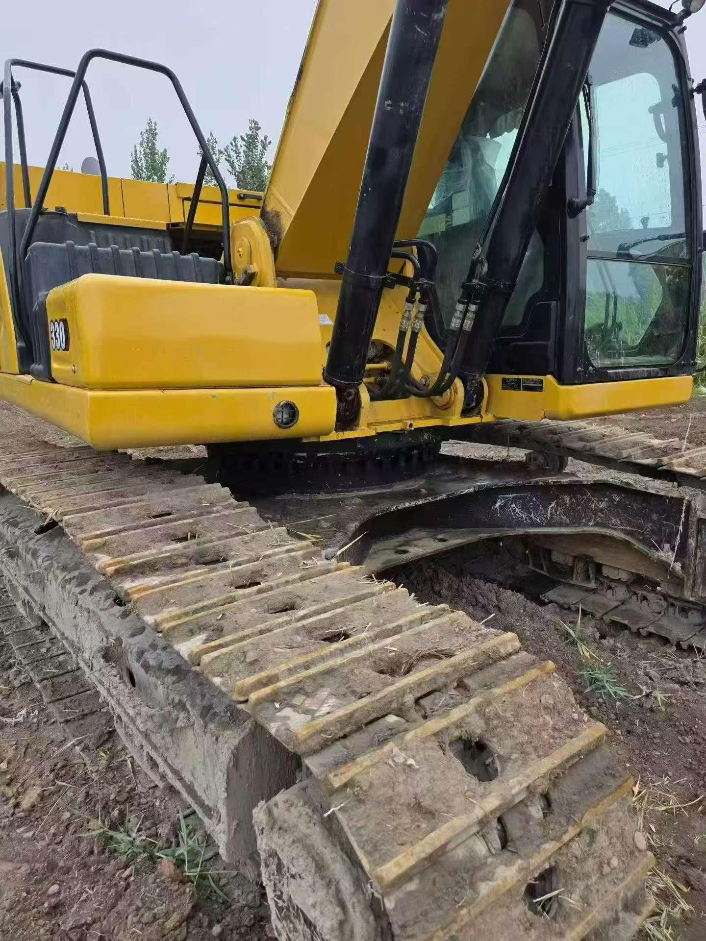 Buy Caterpillar 330B Used Excavator / 9