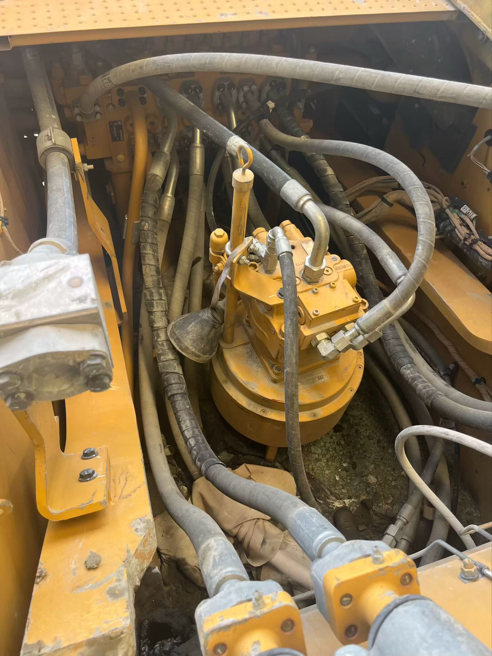 Buy Caterpillar 336E Used Excavator / 5