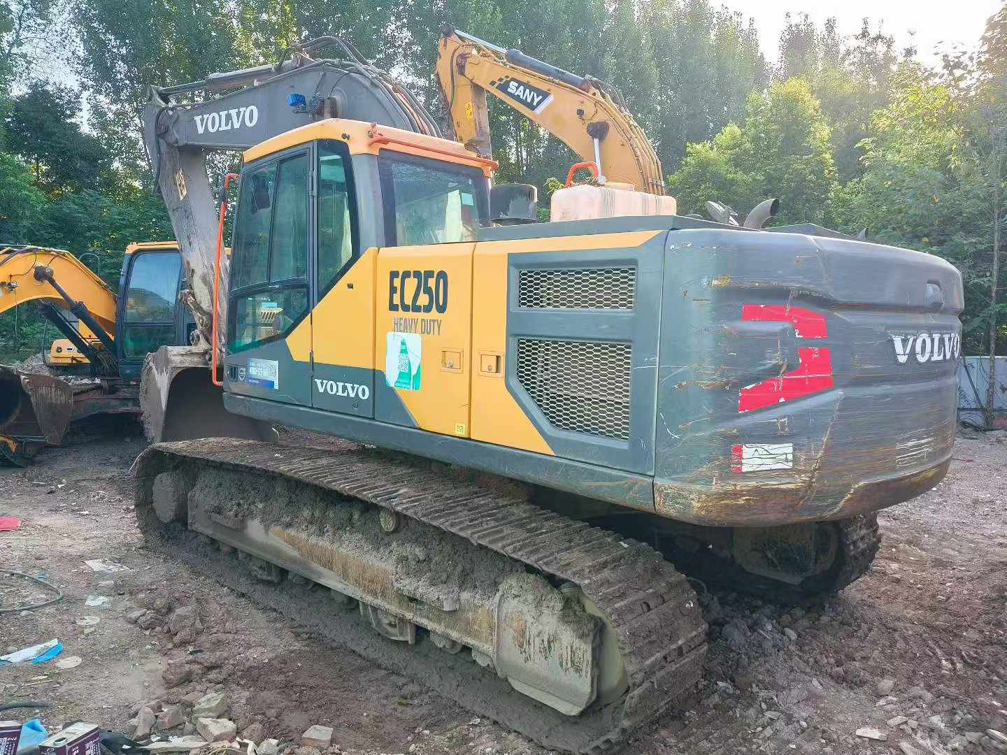 Buy Volvo EC210B Used Excavator / 4