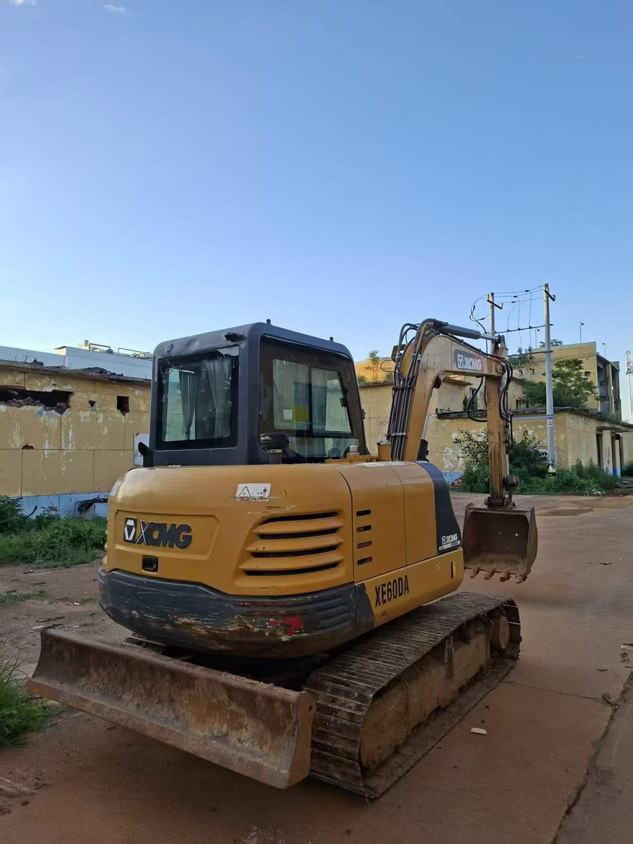 Buy XCMG XE60 Used Excavator / 2