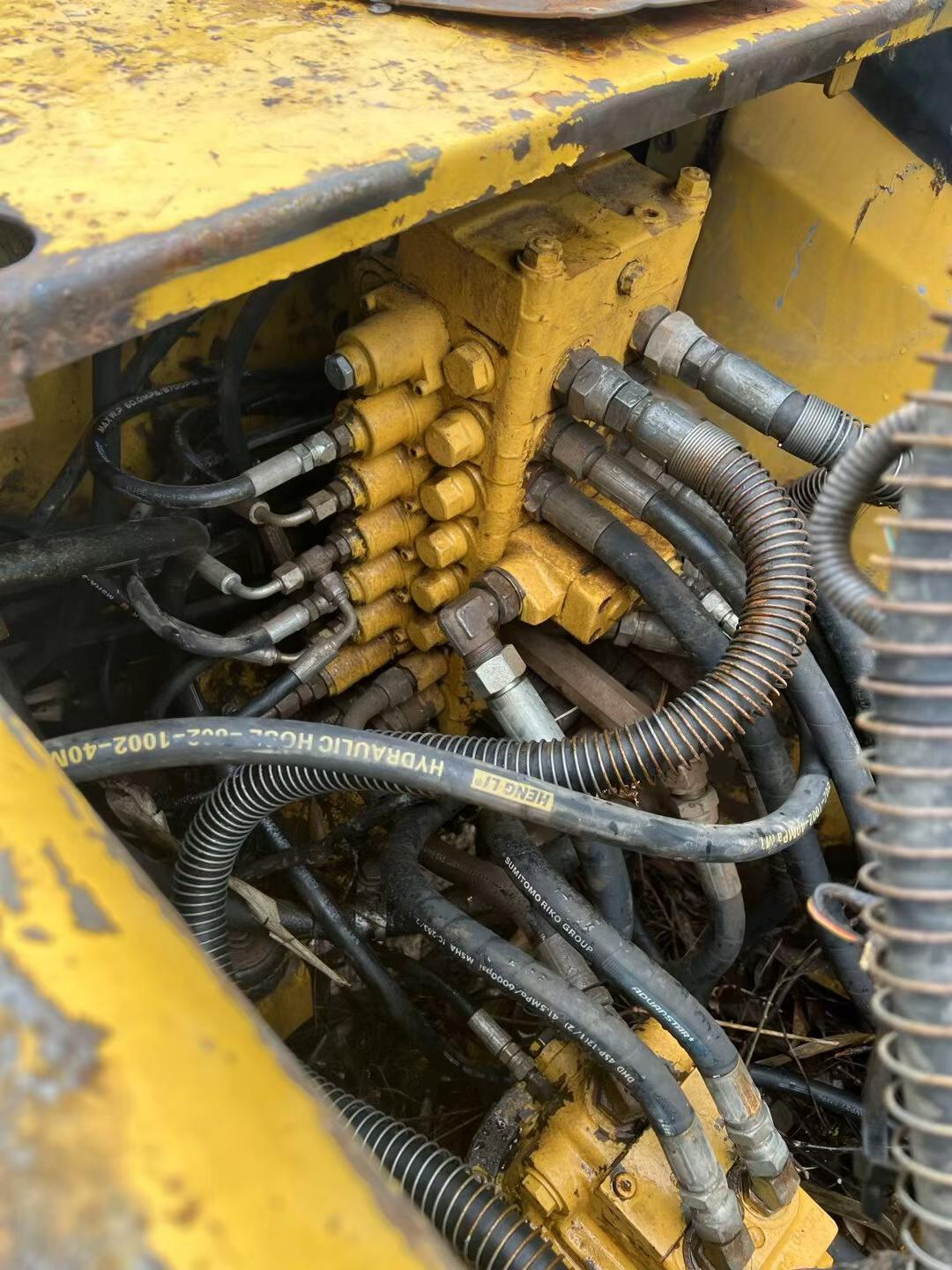 Buy Komatsu PC130-7 Used Excavator / 5 Buy Komatsu PC130-7 Used Excavator / 5