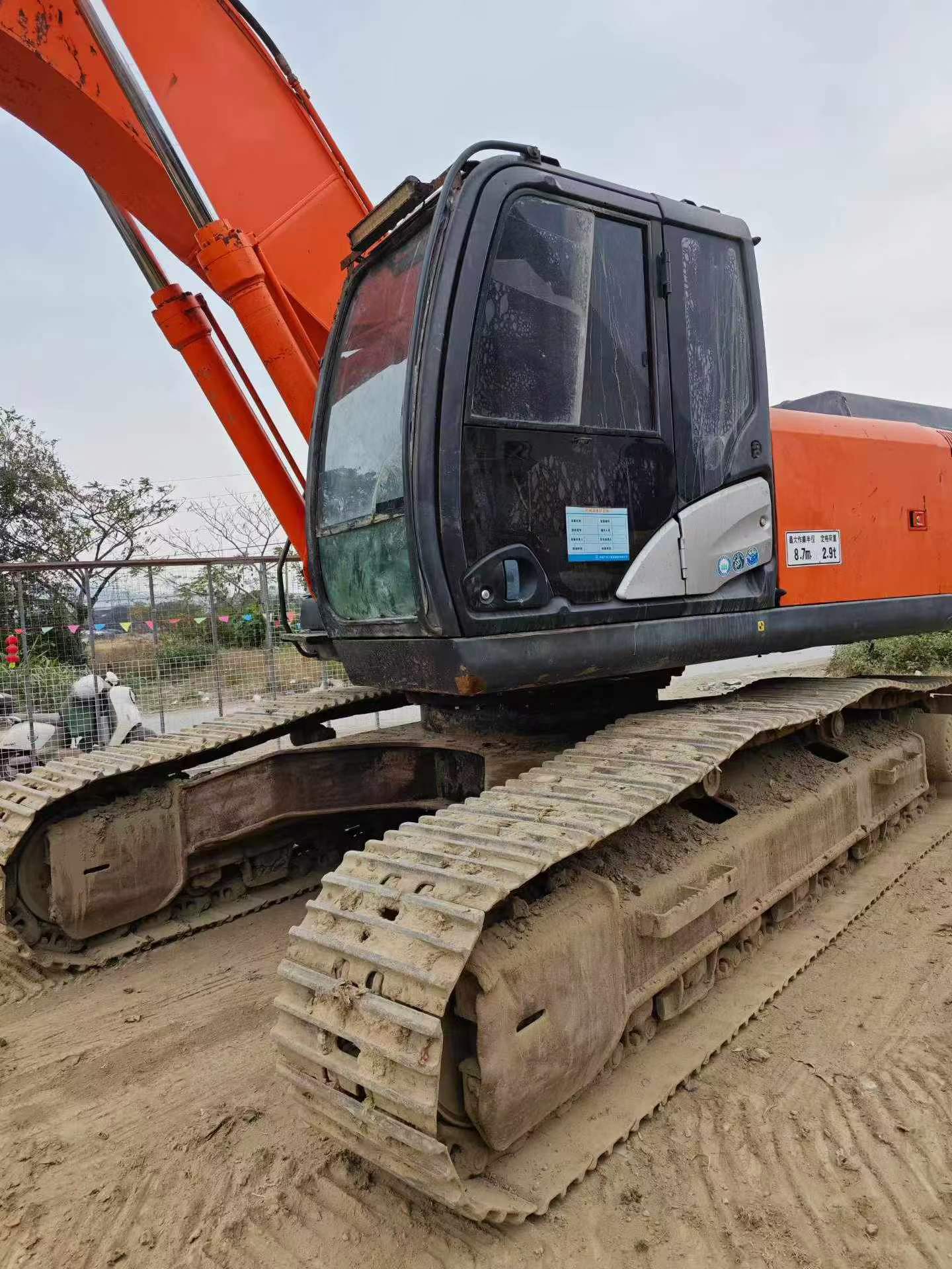 Buy Hitachi EX350LC Used Excavator / 3