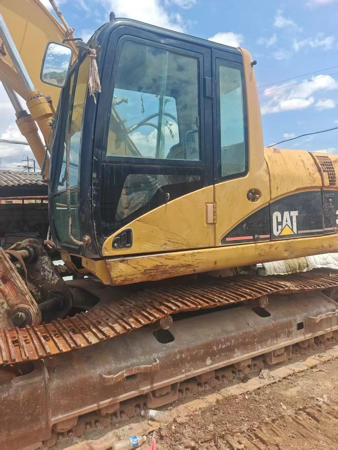 Buy Caterpillar 320CL Used Excavator / 5