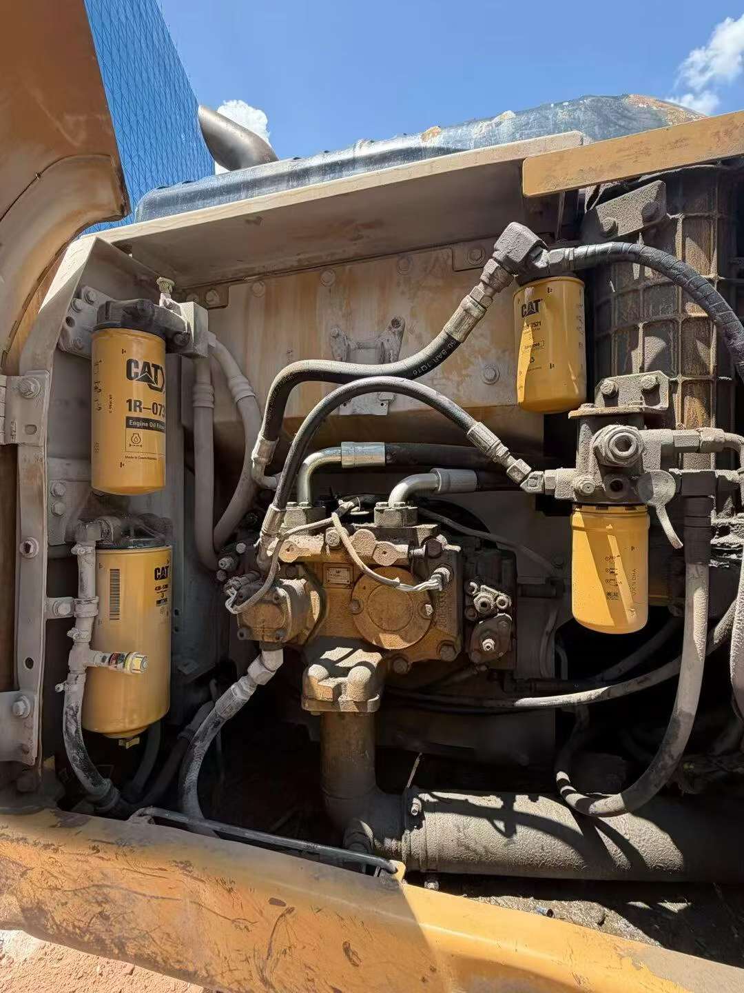 Buy Caterpillar 320A Used Excavator / 3