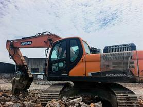 Buy Doosan DH220 Used Excavator / 5 Buy Doosan DH220 Used Excavator / 5