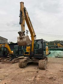 Buy Sany SY135 Used Excavator / 4 Buy Sany SY135 Used Excavator / 4