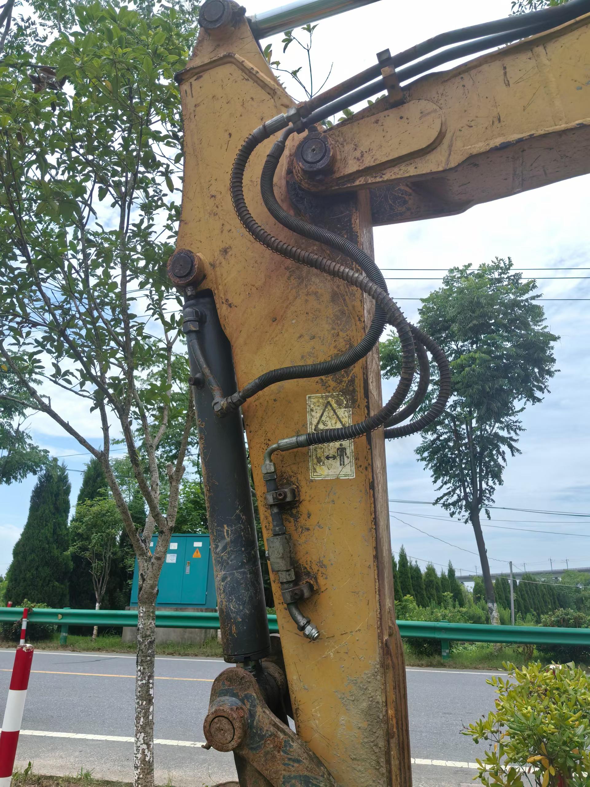 Buy XCMG XE65D Used Excavator / 4