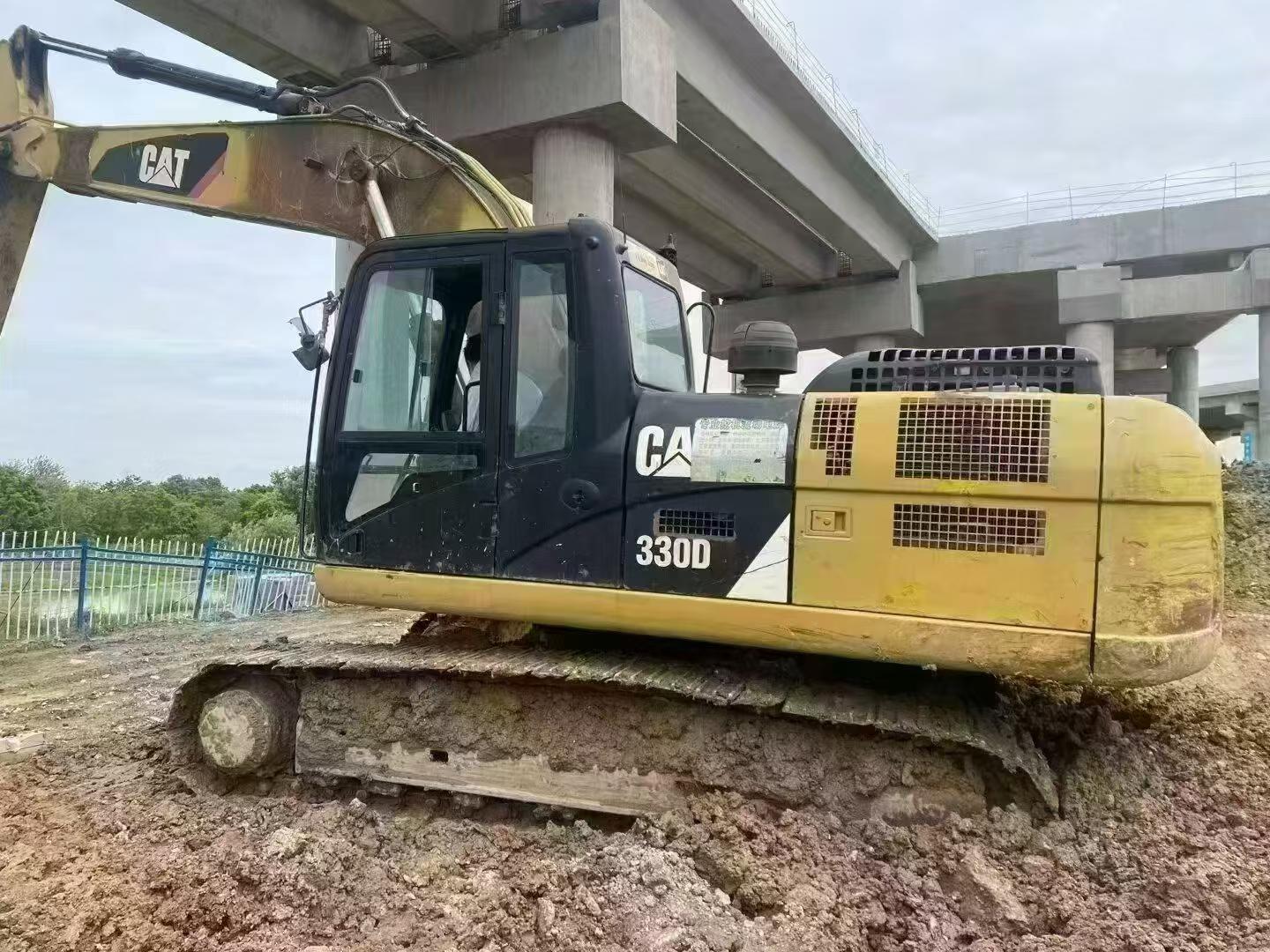 Buy Caterpillar 324D Used Excavator / 3 Buy Caterpillar 324D Used Excavator / 3