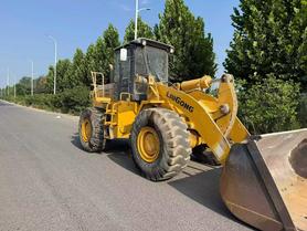 Buy LiuGong CLG855N Used Loader / 2 Buy LiuGong CLG855N Used Loader / 2