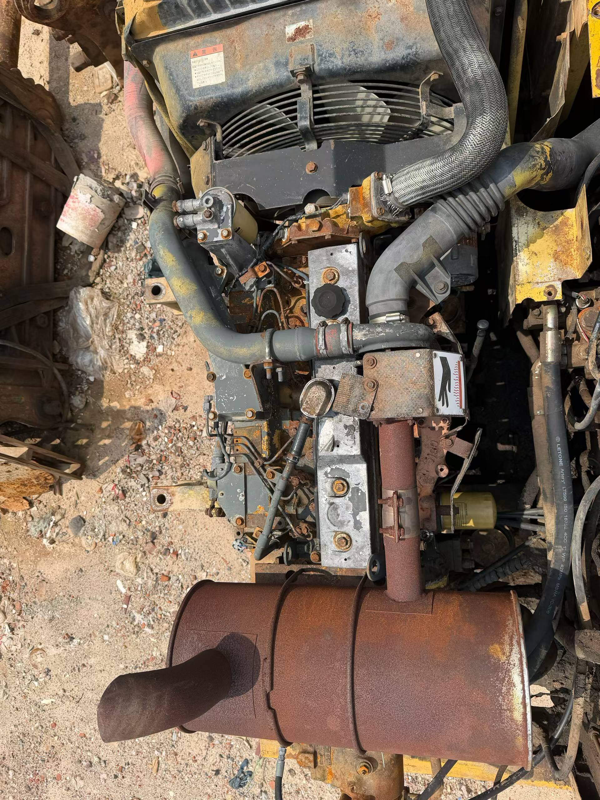 Buy Komatsu PC200-6 Used Excavator / 1