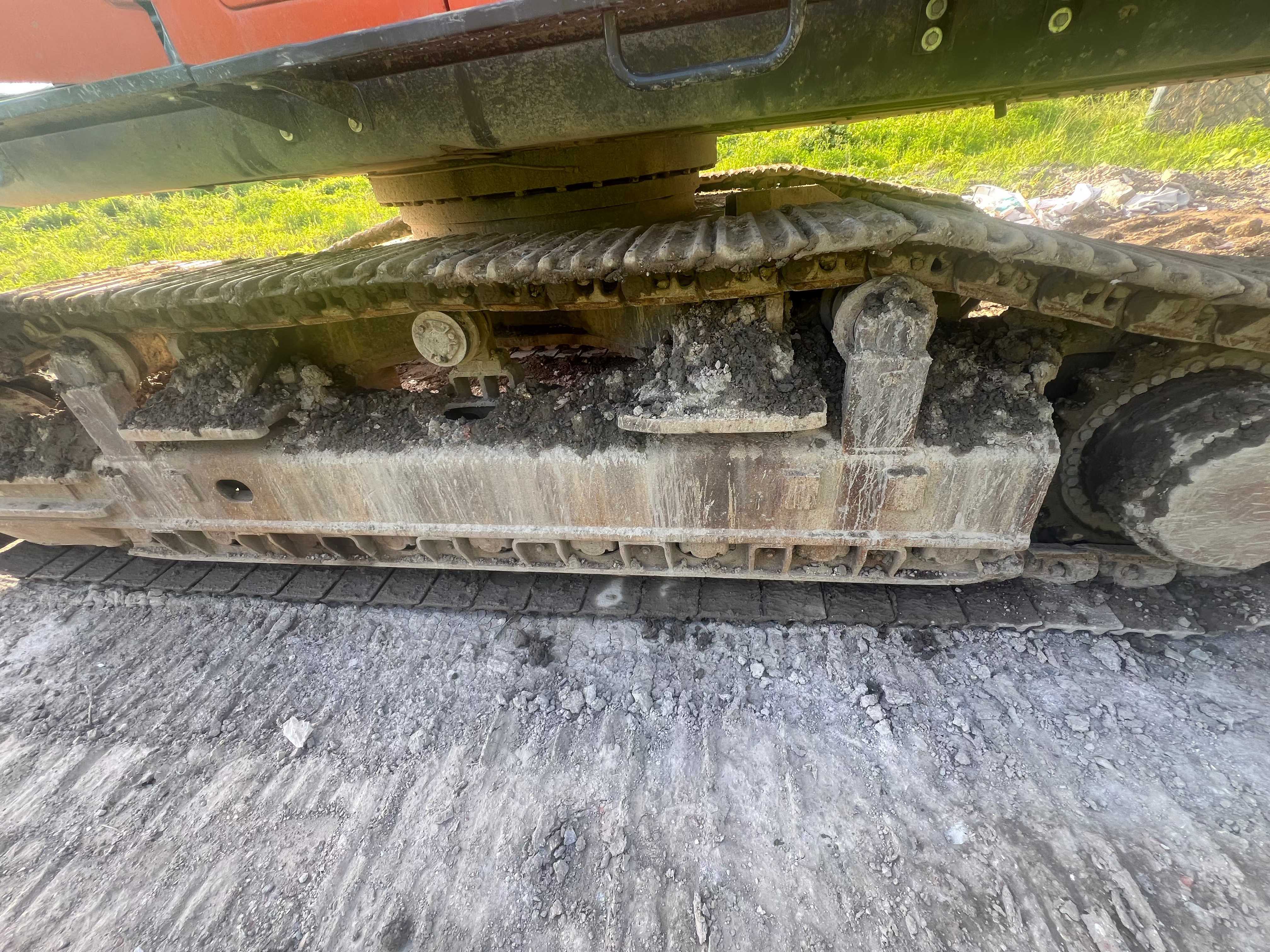 Buy Doosan DX520LC Used Excavator / 3