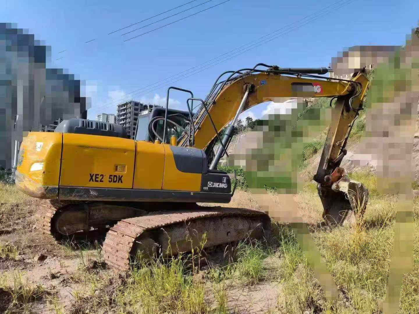 Buy XCMG XE200 Used Excavator / 4