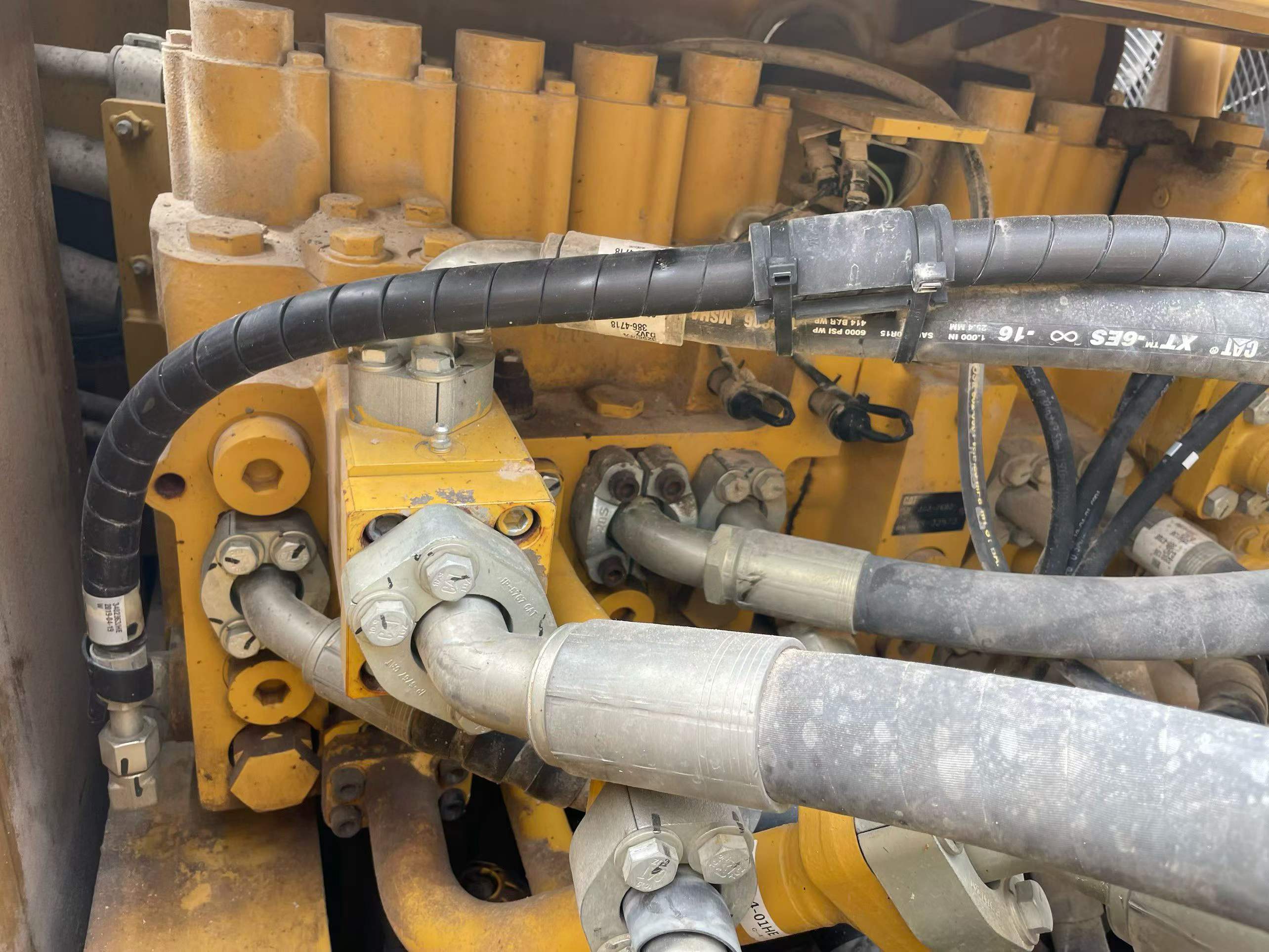 Buy Caterpillar 349E Used Excavator / 7