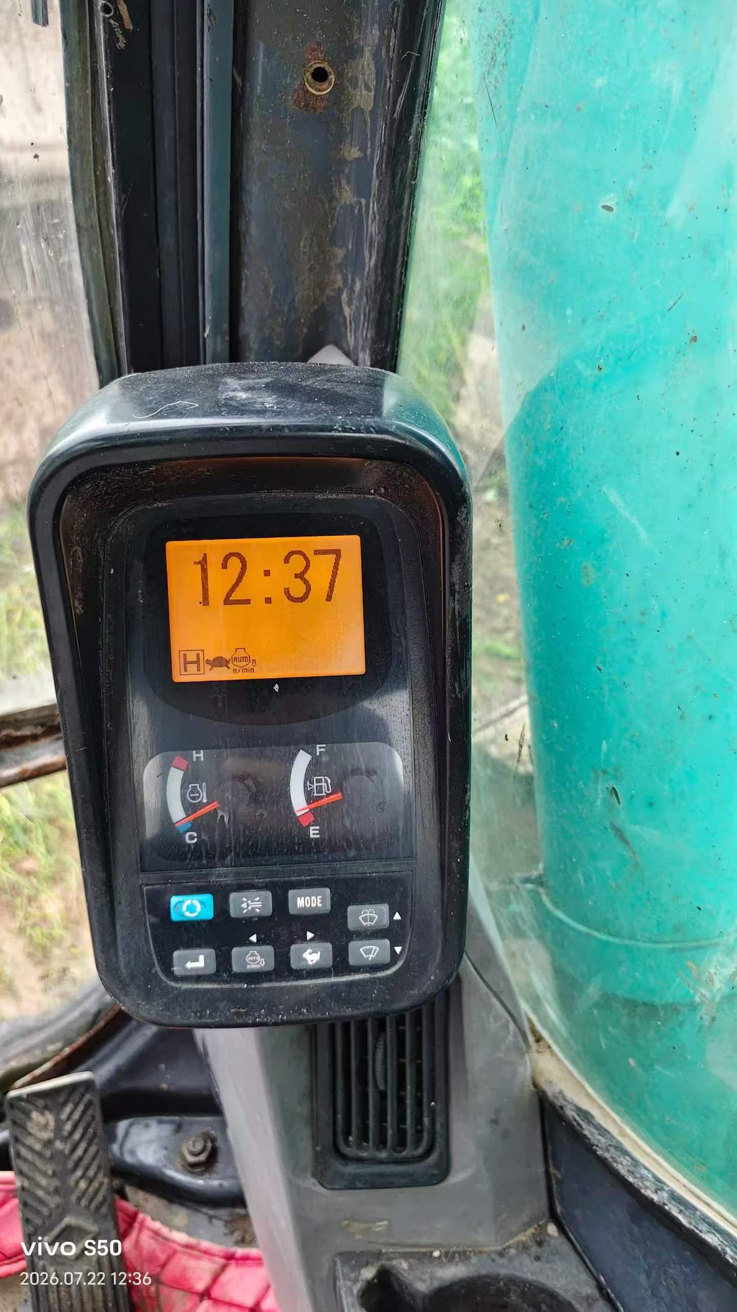 Buy Kobelco SK2008 Used Excavator / 6 Buy Kobelco SK2008 Used Excavator / 6
