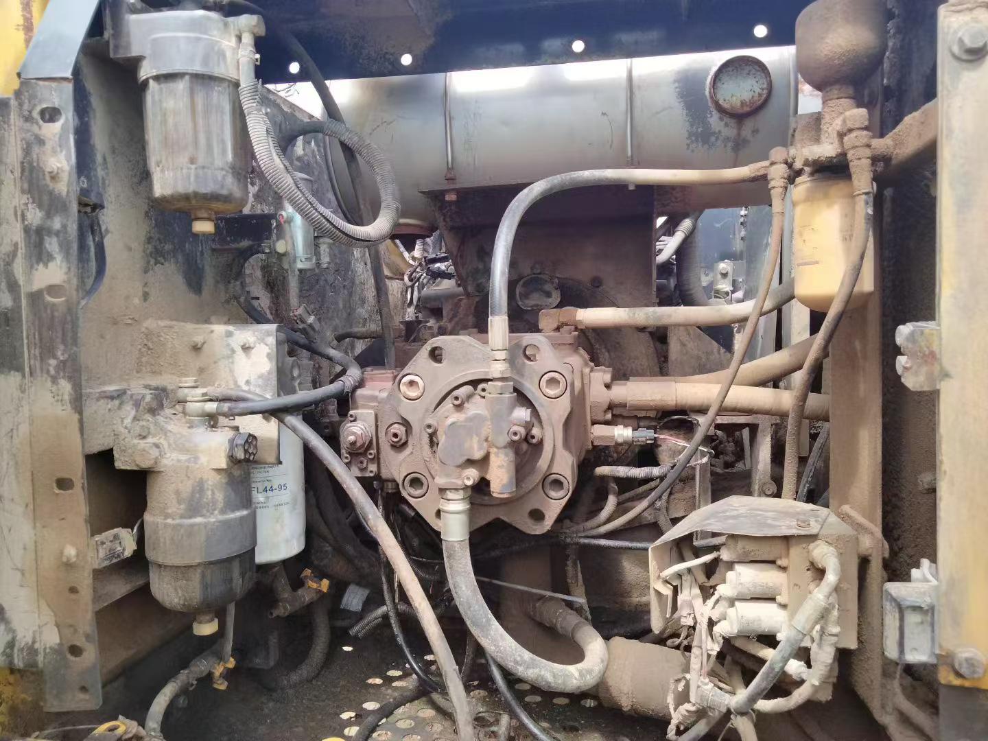 Buy Sumitomo SH240-3 Used Excavator / 6