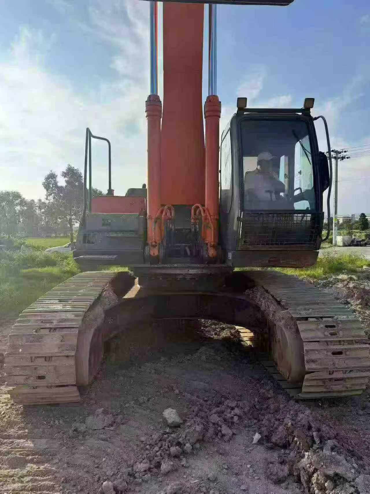 Buy Hitachi ZX350LC-3 Used Excavator / 3