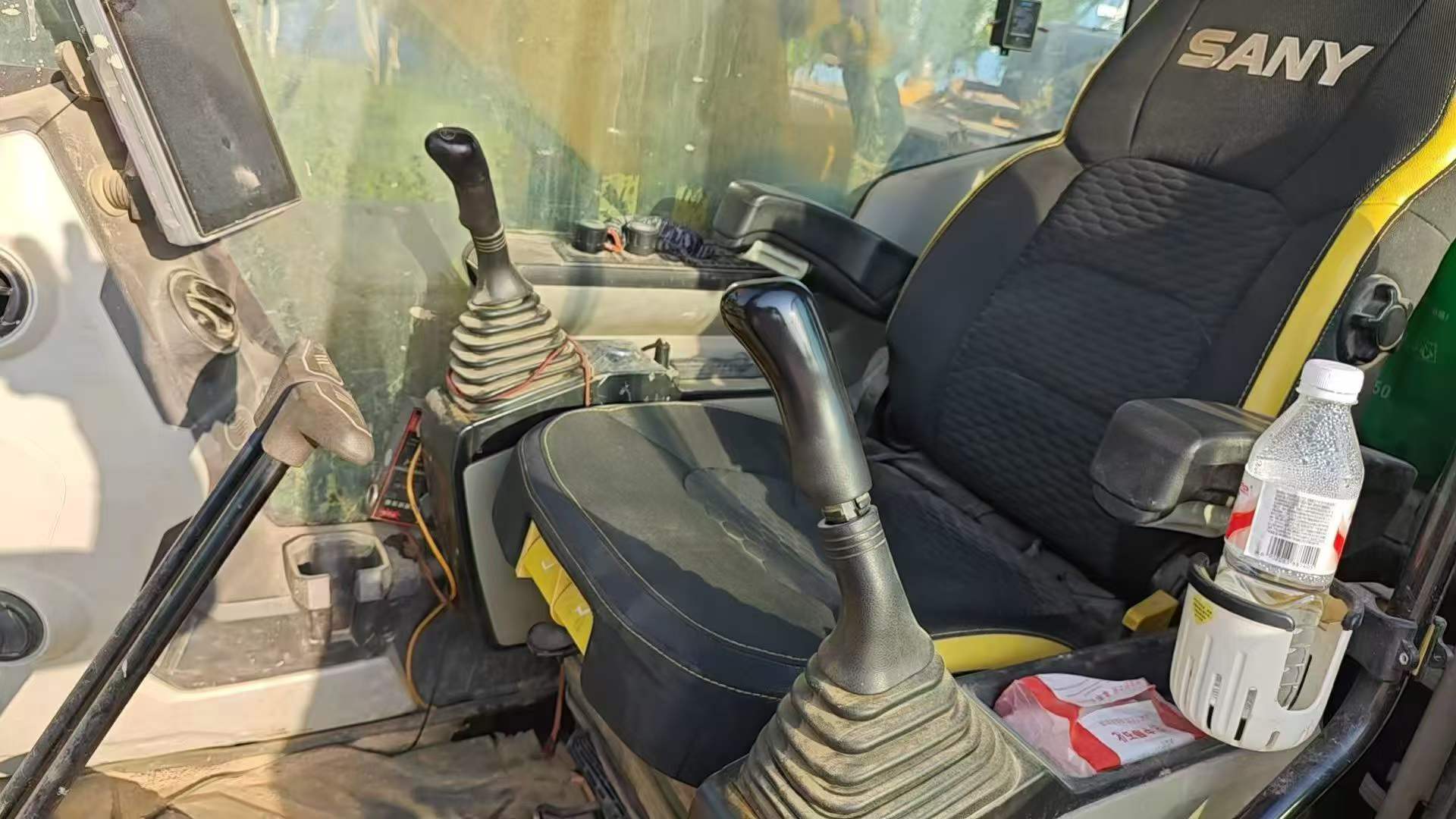 Buy Sany SY200C Used Excavator / 7