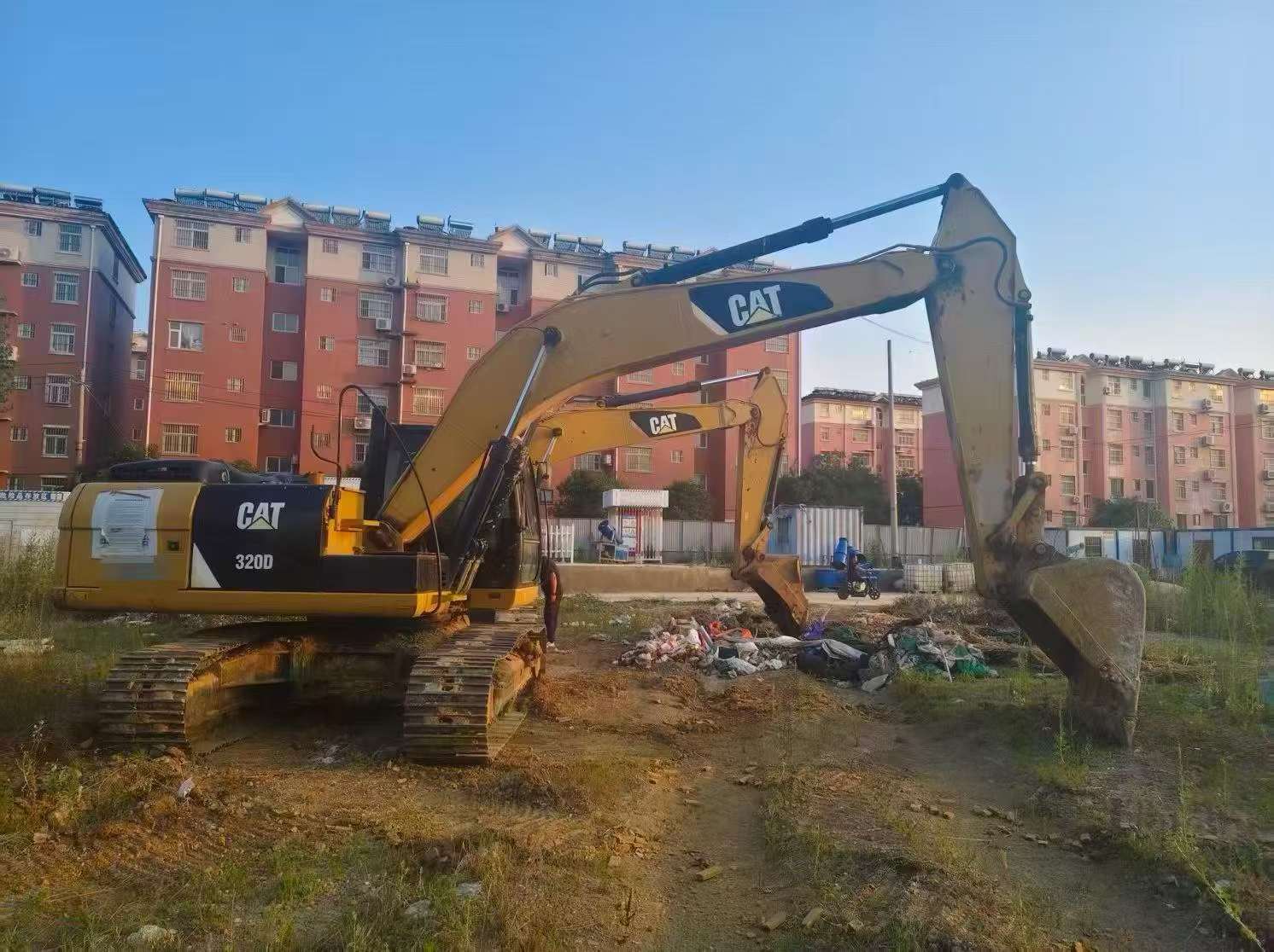 Buy Caterpillar 320D2GC Used Excavator / 3