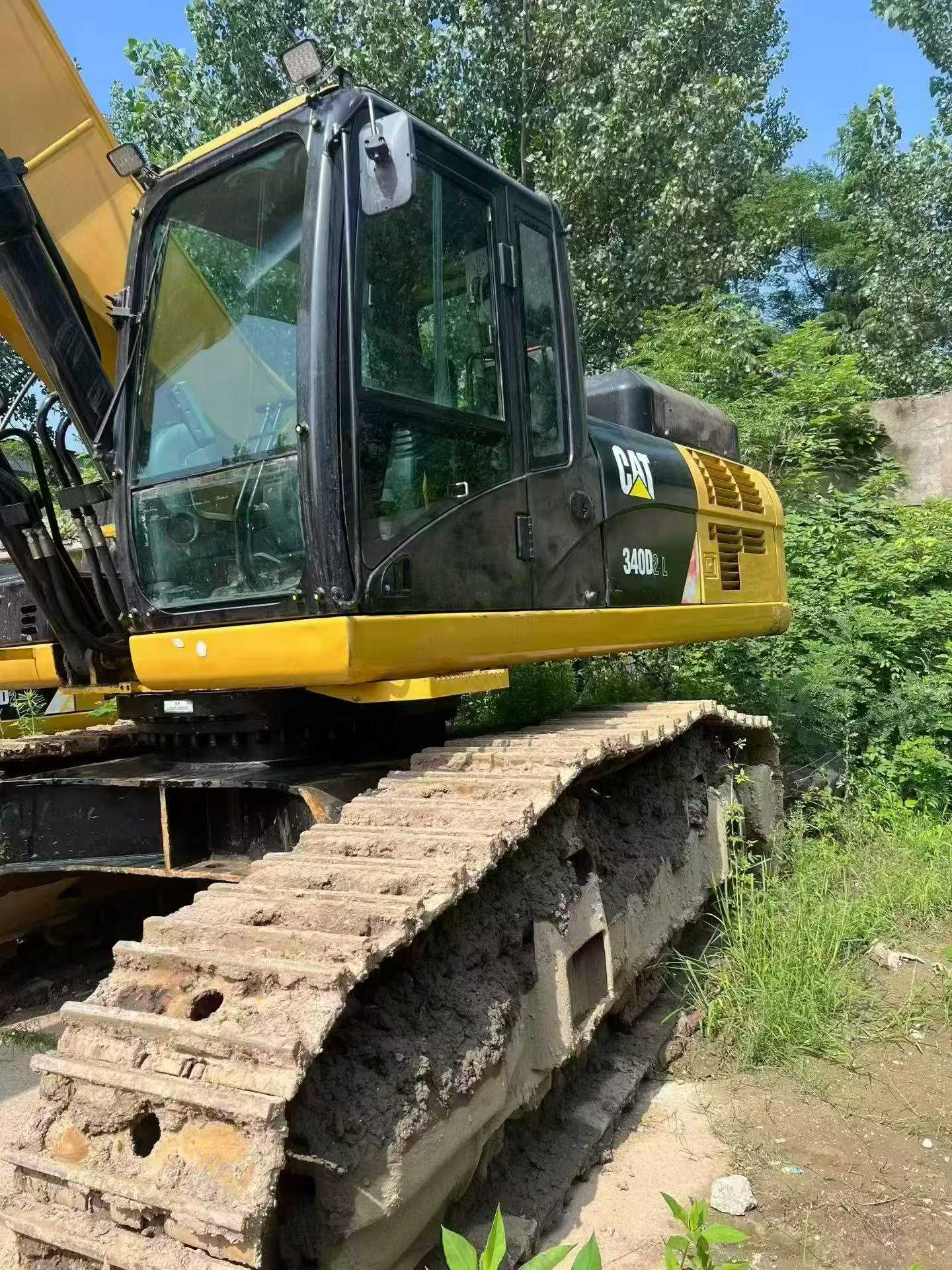 Buy Caterpillar 340D2L Used Excavator / 2