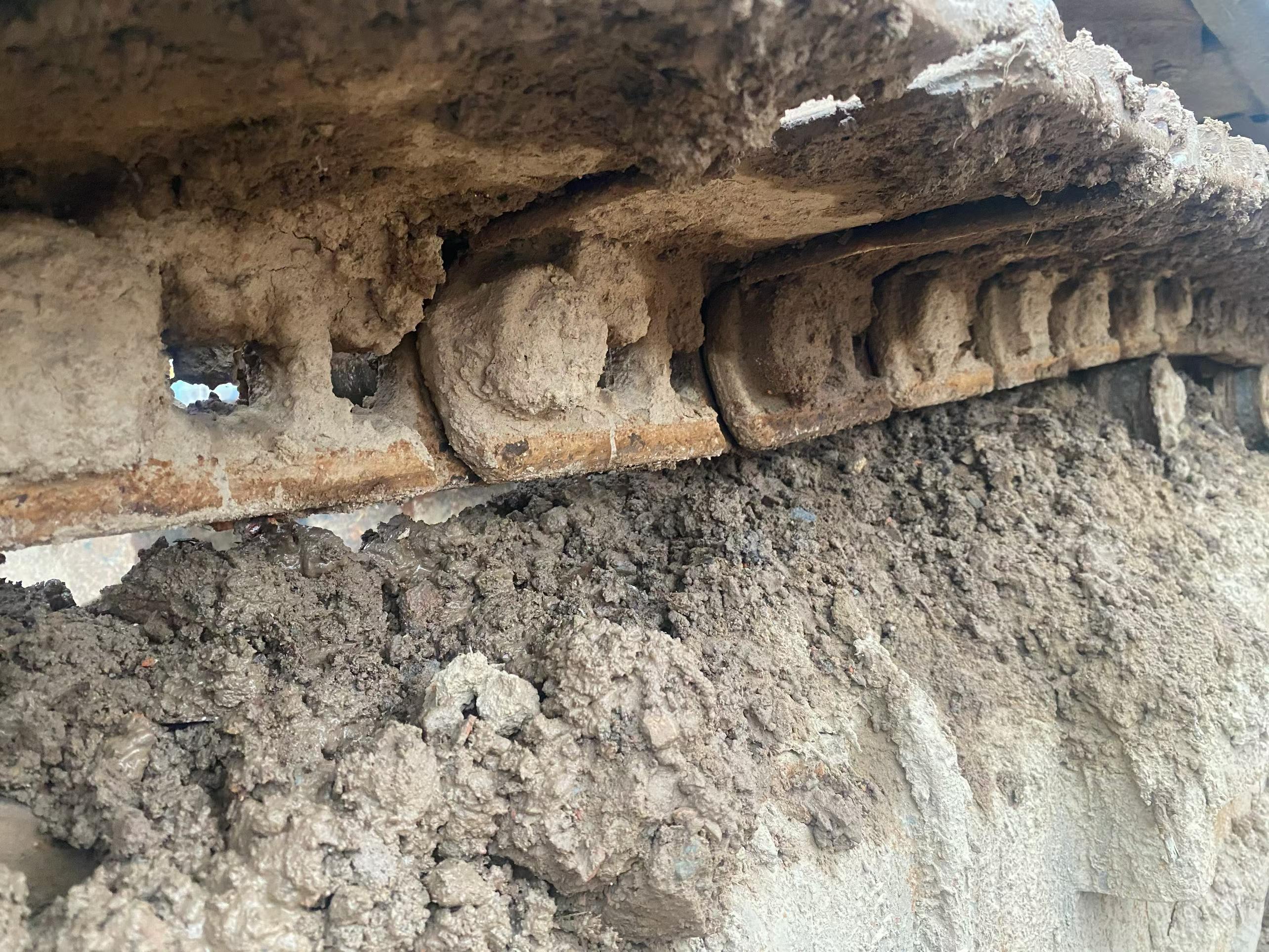 Buy Sumitomo SH200A5 Used Excavator / 9