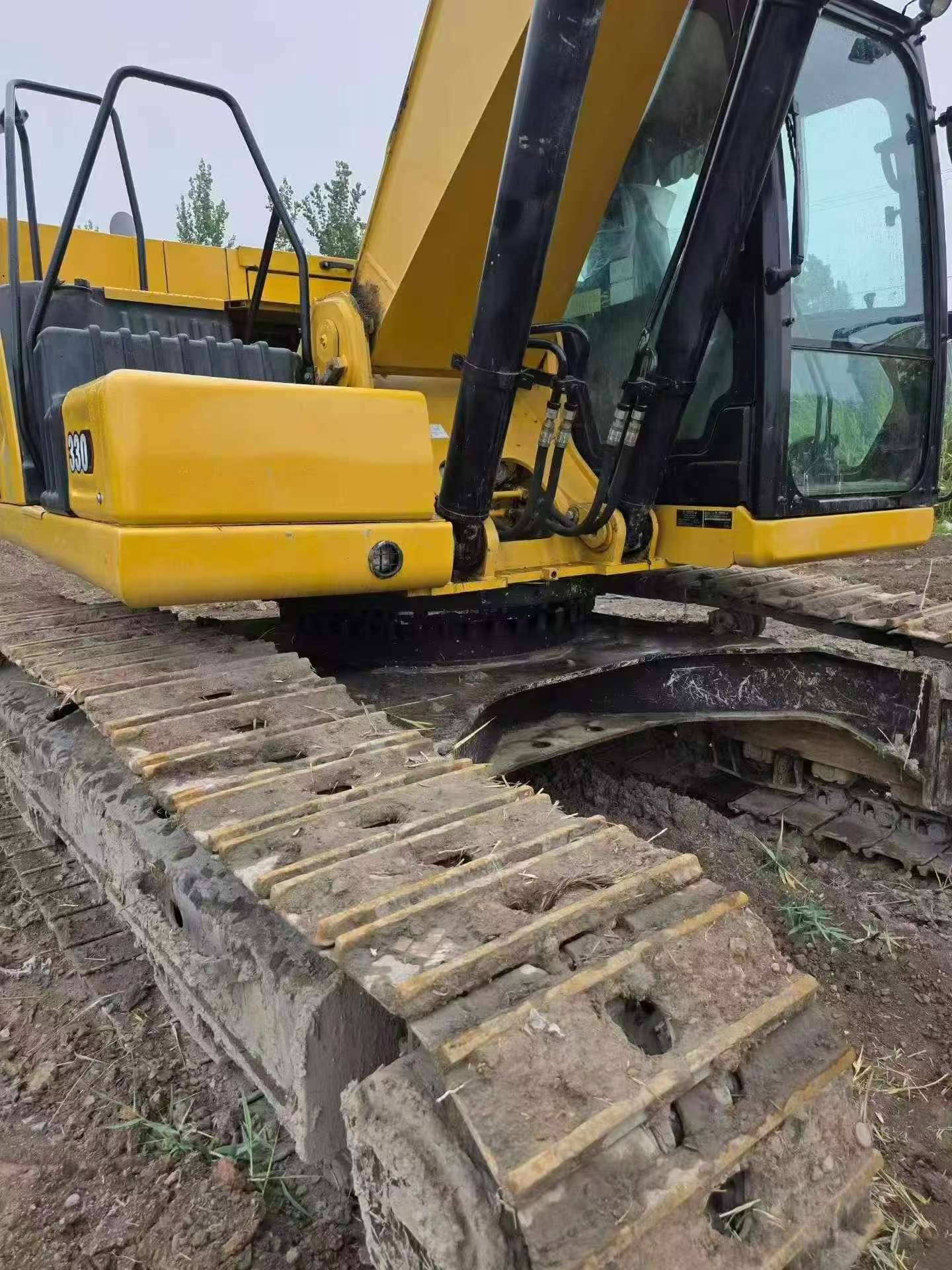 Купить Подержанный Экскаватор Caterpillar 330B / 9