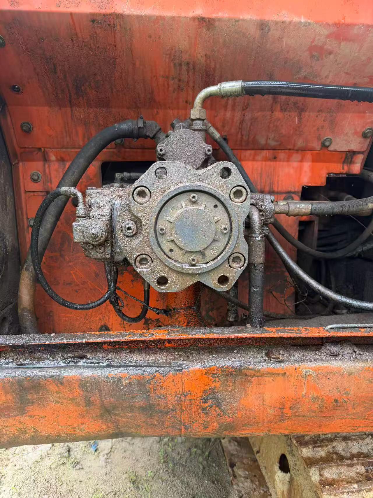 Buy Doosan DH225-9 Used Excavator / 2